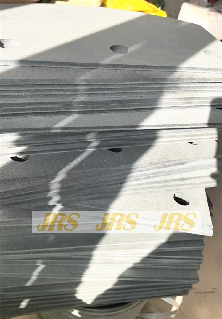 84165760 84165763 WR 73125482 WR WEARING black yellow wear strip