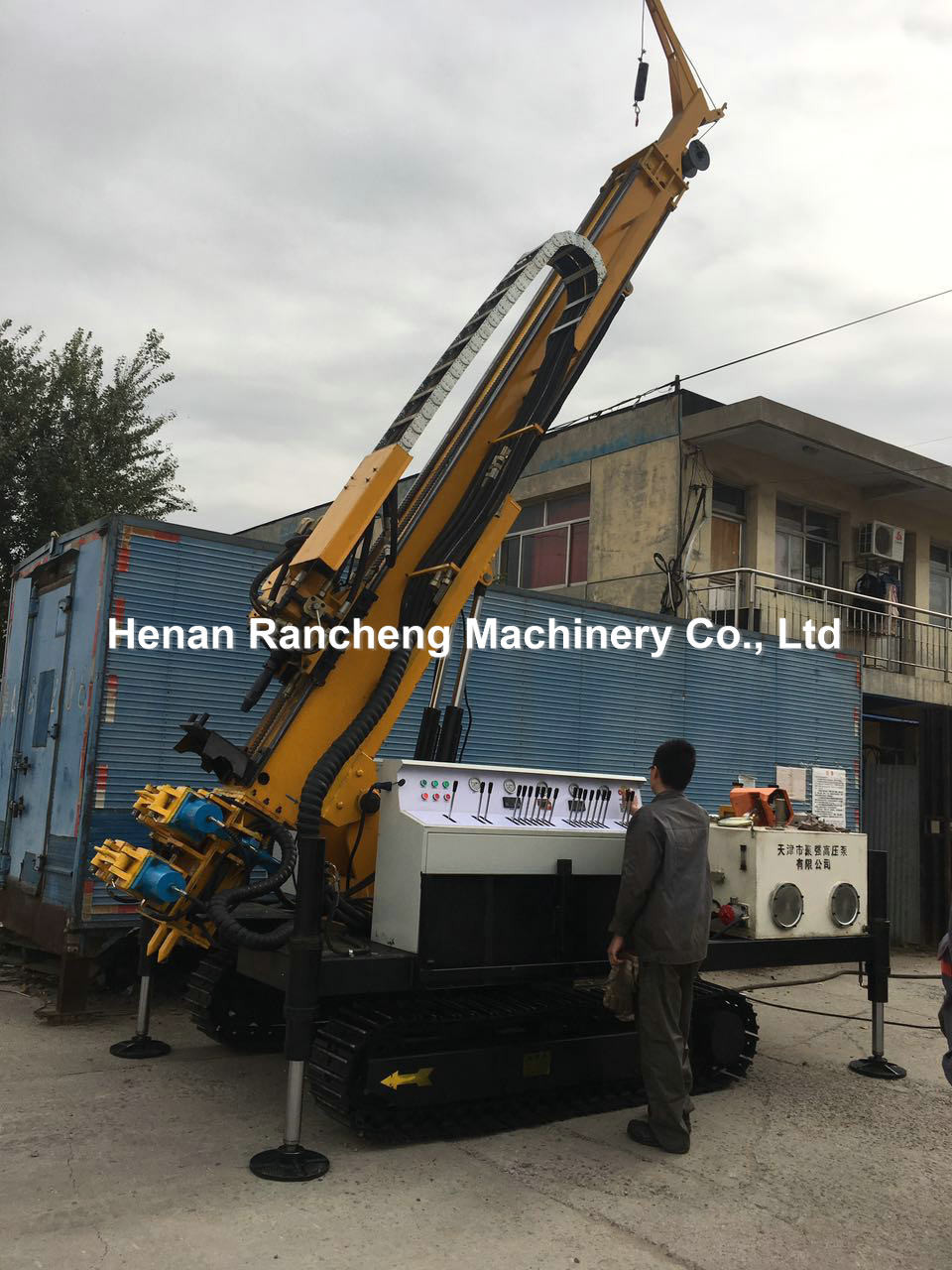 60m Depth Engineering Drilling Machine Electric Motor Crawler Mounted Drill Rig