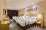 Professional Modern Hotel Bedroom Set , Commercial Bedroom Furniture