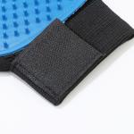 Massage Pet Grooming Glove / Efficient Pet Mitt Brush Customized Color