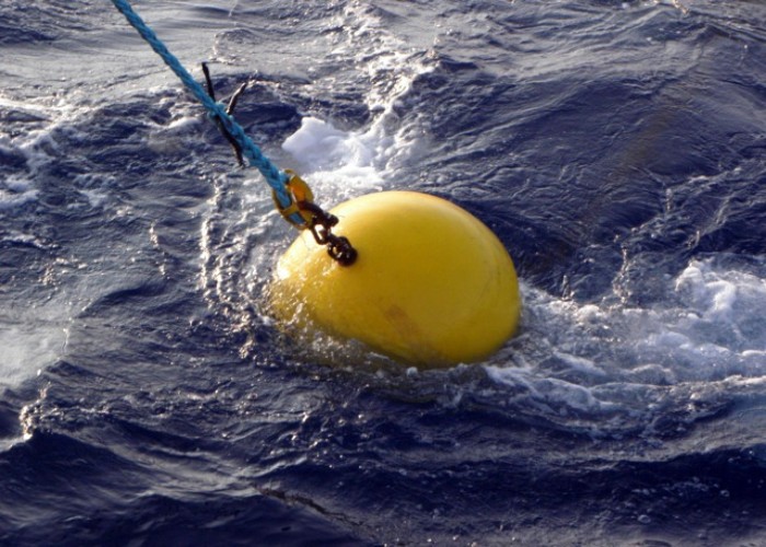 Strong Weather Fastness Marine Mooring Buoy Higher Loading Capacity For Floating Platform