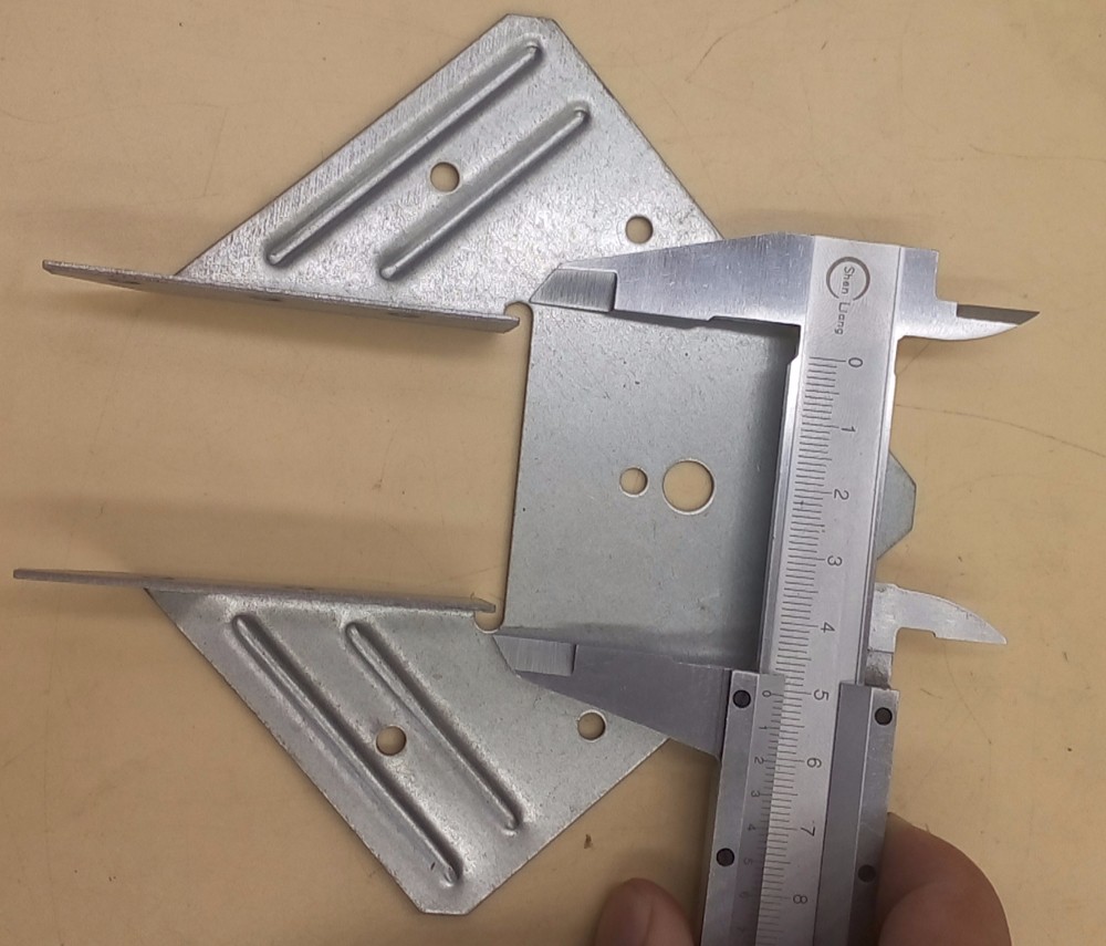 ISO9001 2008 Certified Galvanized Steel Joist Hangers For Wooden Connectors
