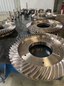Quality Precision Crown Wheel And Pinion Gear 20crmnti Material Customizable wholesale
