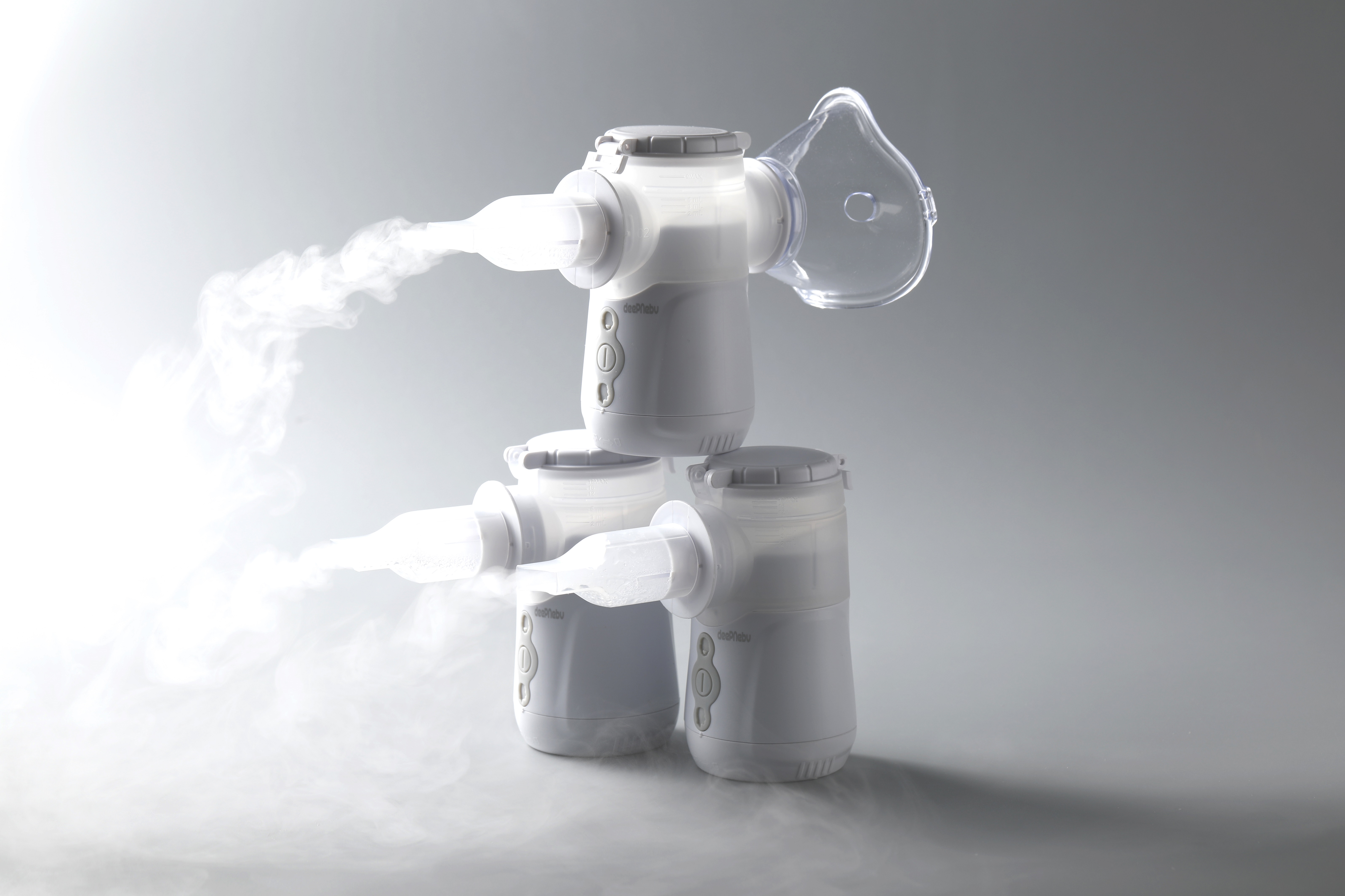 Respiratory Tract Mini Mesh Nebulizer Machine 2.5 - 3.6μm Aerosol Drug Inhaler