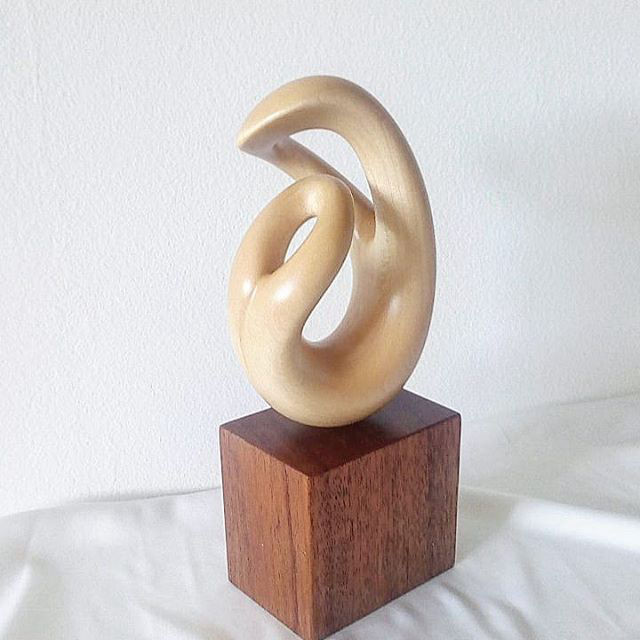 Black Walnut Beech Wood Carving Artwork Exquisite Workmanship For Home