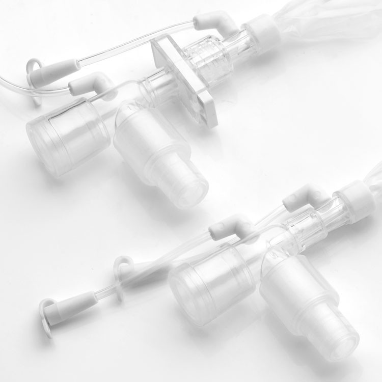 Dispossable Hospital Surgical Instruments Closed Suction Catheters Set