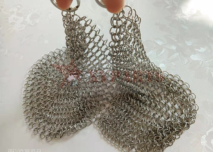 Round Shape Stainless Steel Ring Mesh Chain Mail Scrubber For Kitchen Cleaning