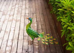 Quality Green Metal Peacock Lawn Ornament Modern Animal Garden Decoration wholesale