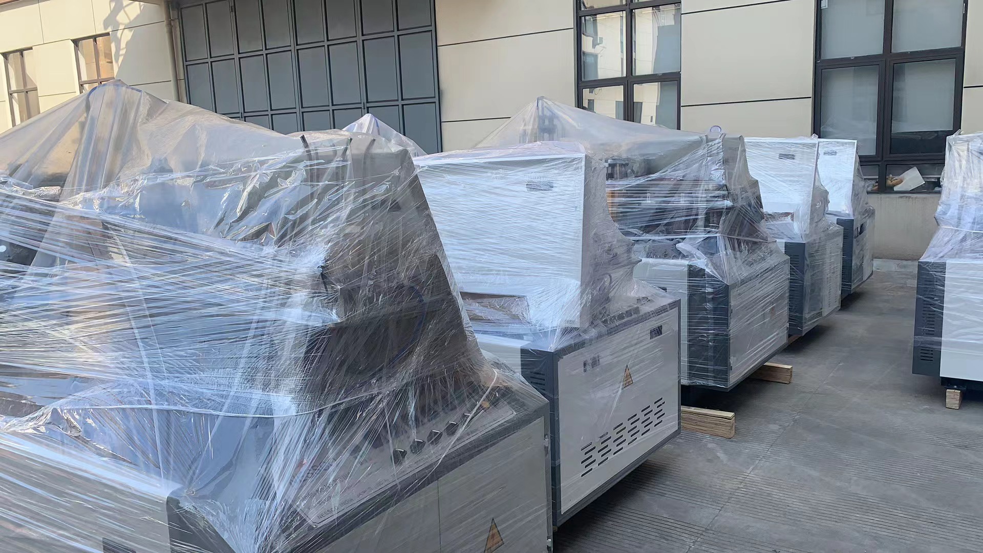 Fully Automatic High Speed One Time Disposable Used Tea Coffee Paper Cup Making Machine Price