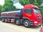 20 - 28 Tons Heavy Duty Fuel Carrier Truck , Gasoline / Liquid Chemical Tanker
