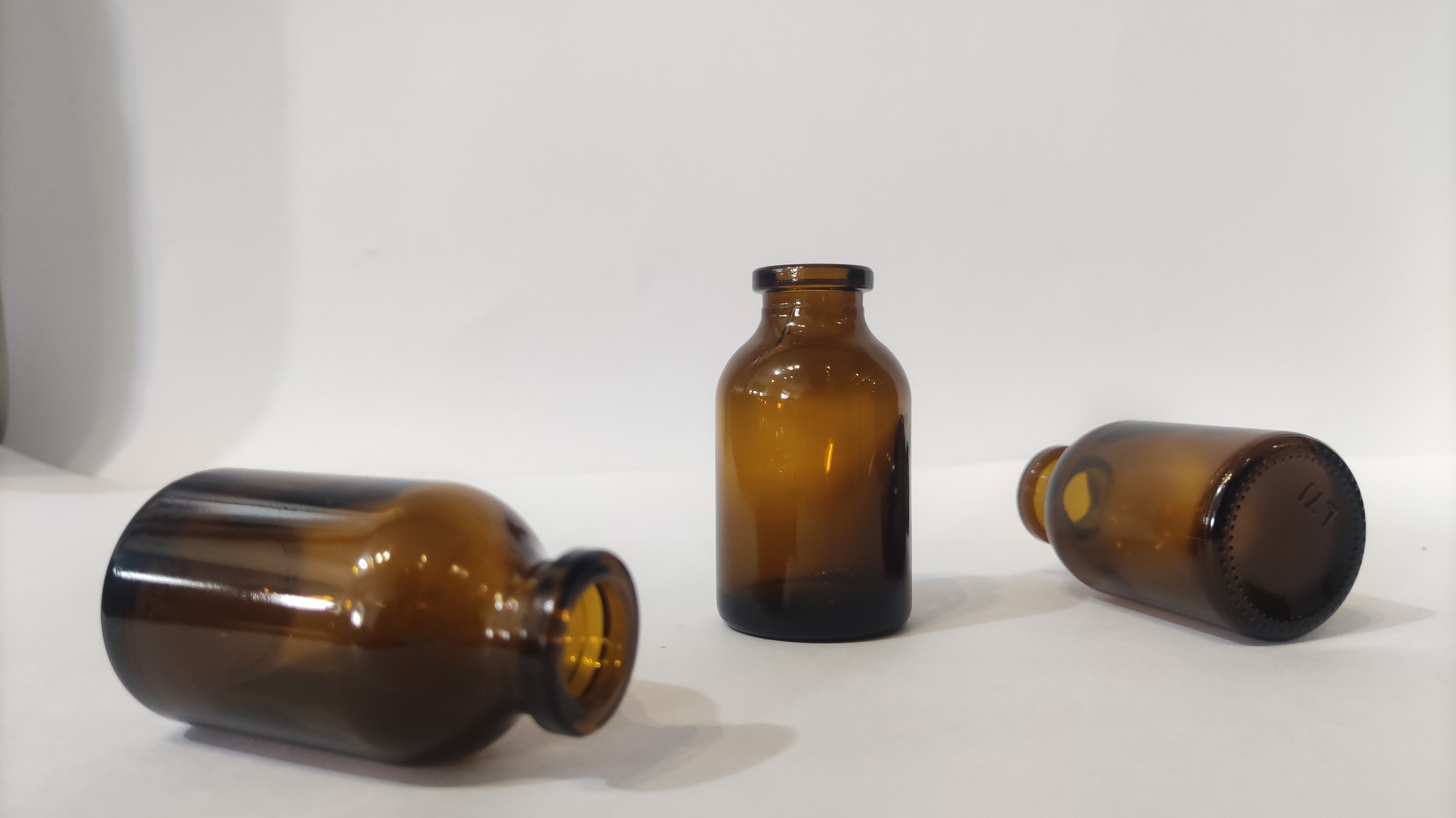 Amber Molded Glass Vial Injection Serum Glass Vials For Antibiotics USP Type II III