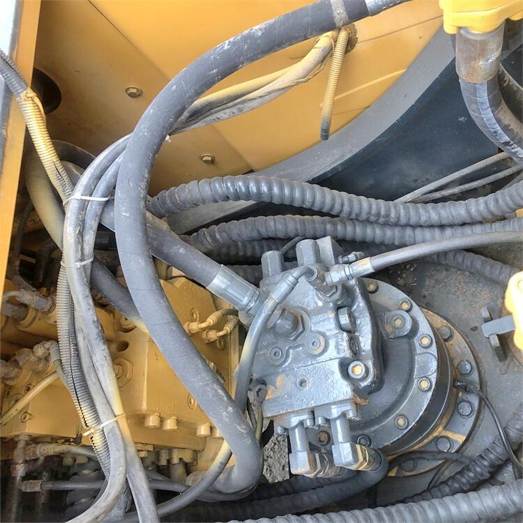 Excellent Condition 22000 KG Hyundai 220LC-9S Crawler Excavator with 112 KW Power