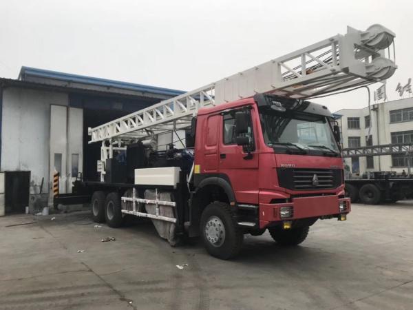 BZC400CHW Truck Mounted Water Well Drilling Rig 400m Drilling Depth SINOTRUK