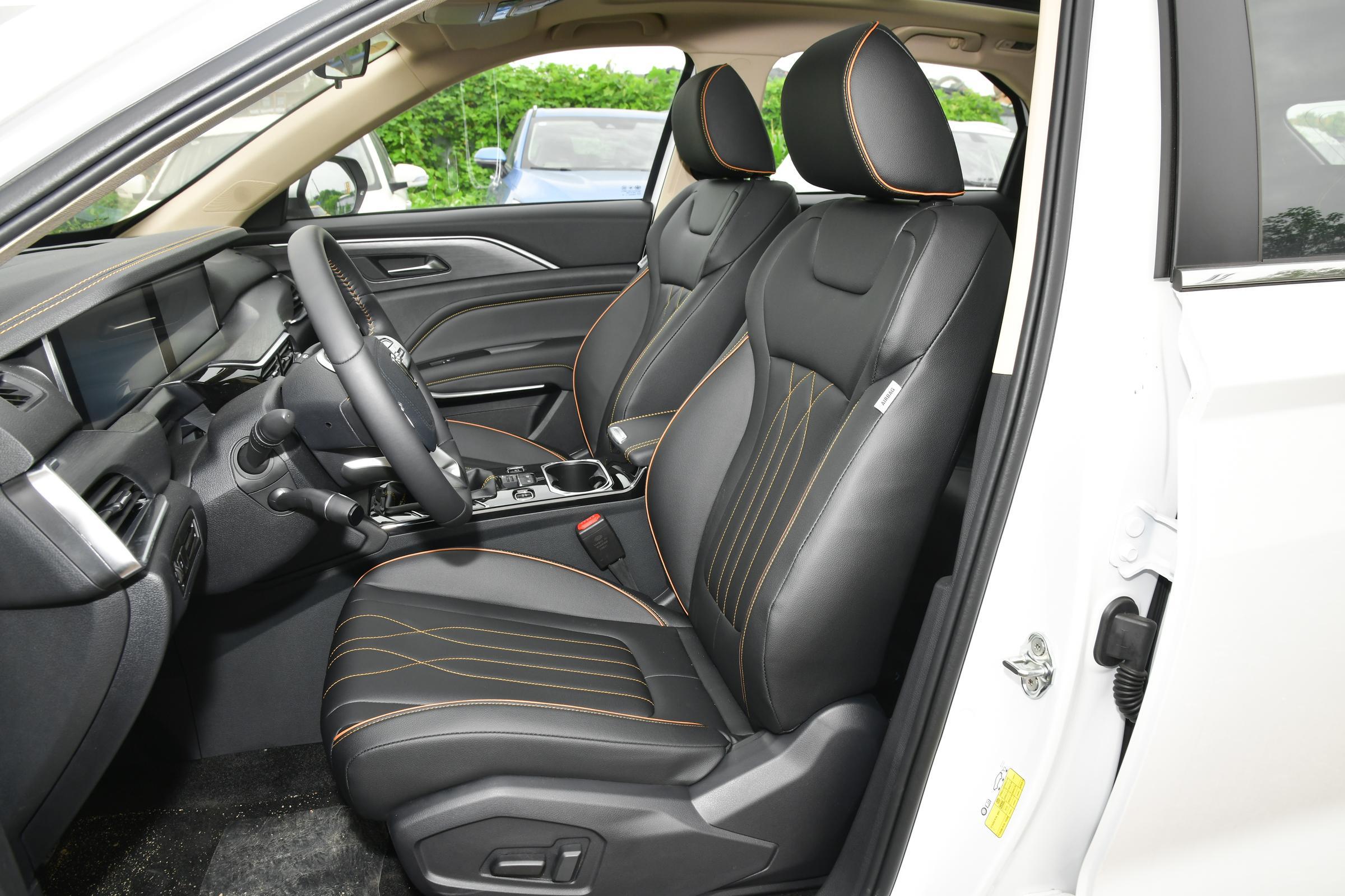 2024 Bestune T77 Sport SUV Car 5-Seater Compact Fuel Vehicle Left Automatic Gearbox Gasoline Engine Mileage 1-25000 Miles