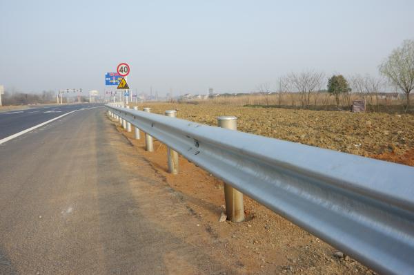 4320*310*83*3mm Galvanized Guard Rail