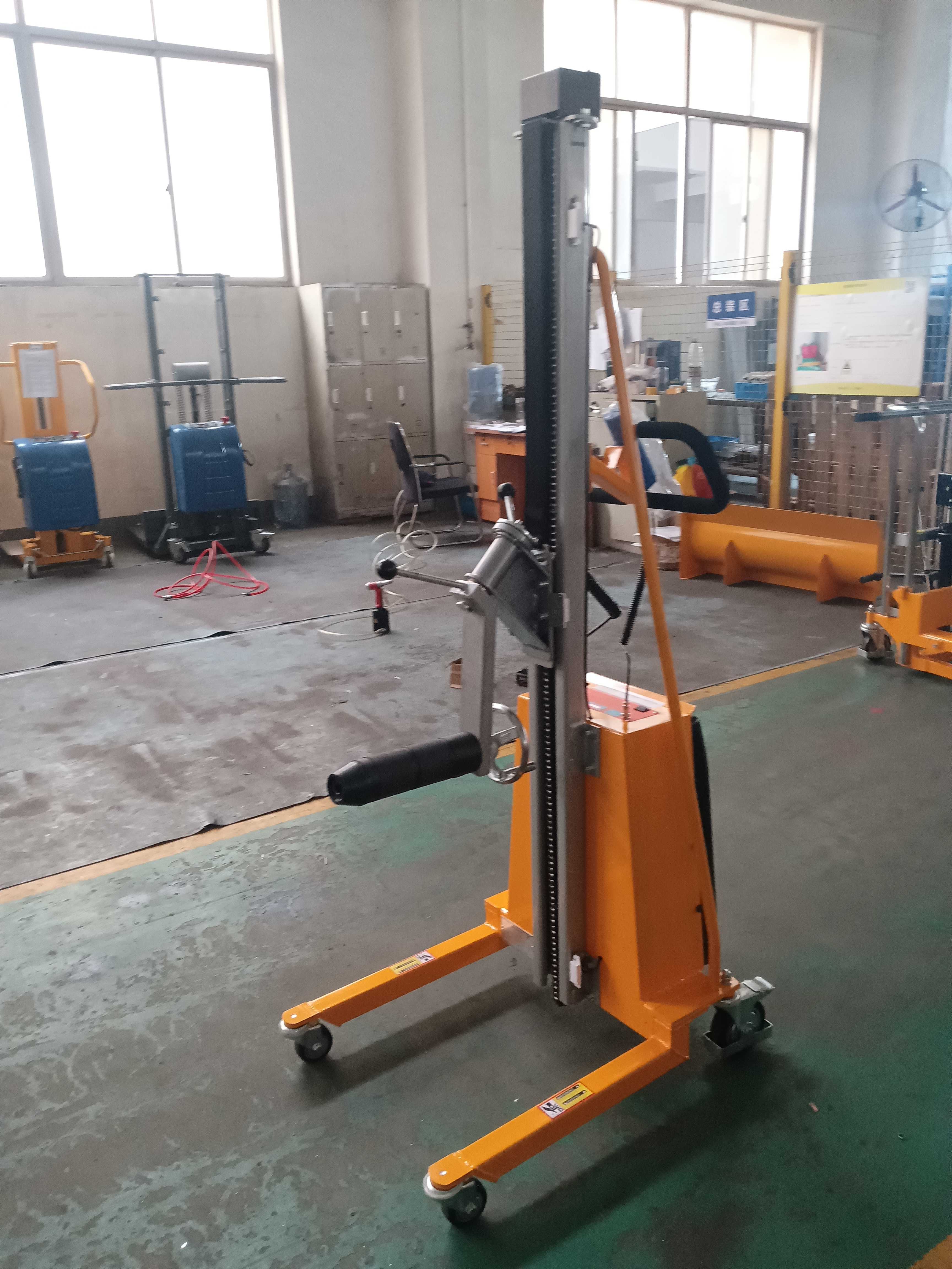 Electric high lift 1600mm reel handling equipment roll lifter