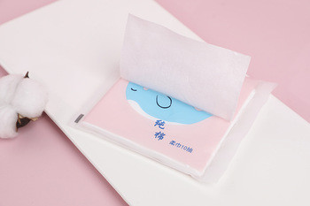 OEM Design 10*10cm 10 Pcs / Bag Pocket Baby Cotton Tissue Soft And Comfortable Feeling