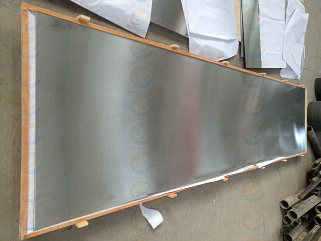 UNS R60702 Zirconium Plate For Making High Pressure Vessel Good Corrosion Resistance