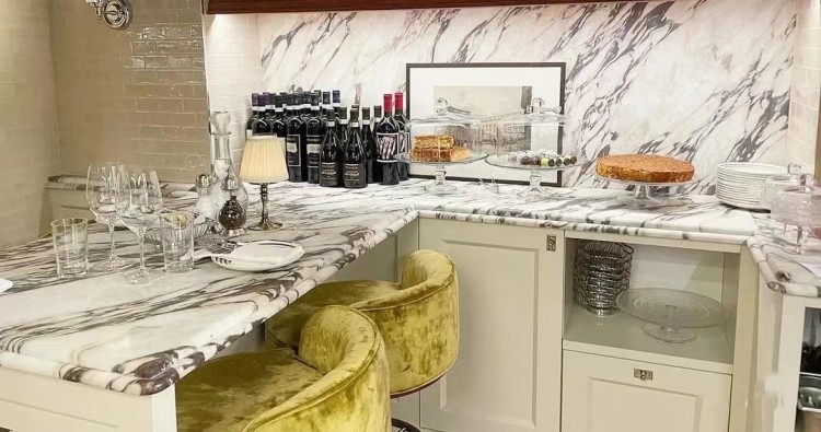 Hotel Decoration Afyon Violet Arabescato Venato Marble Slabs with Calacatta/Calcutta