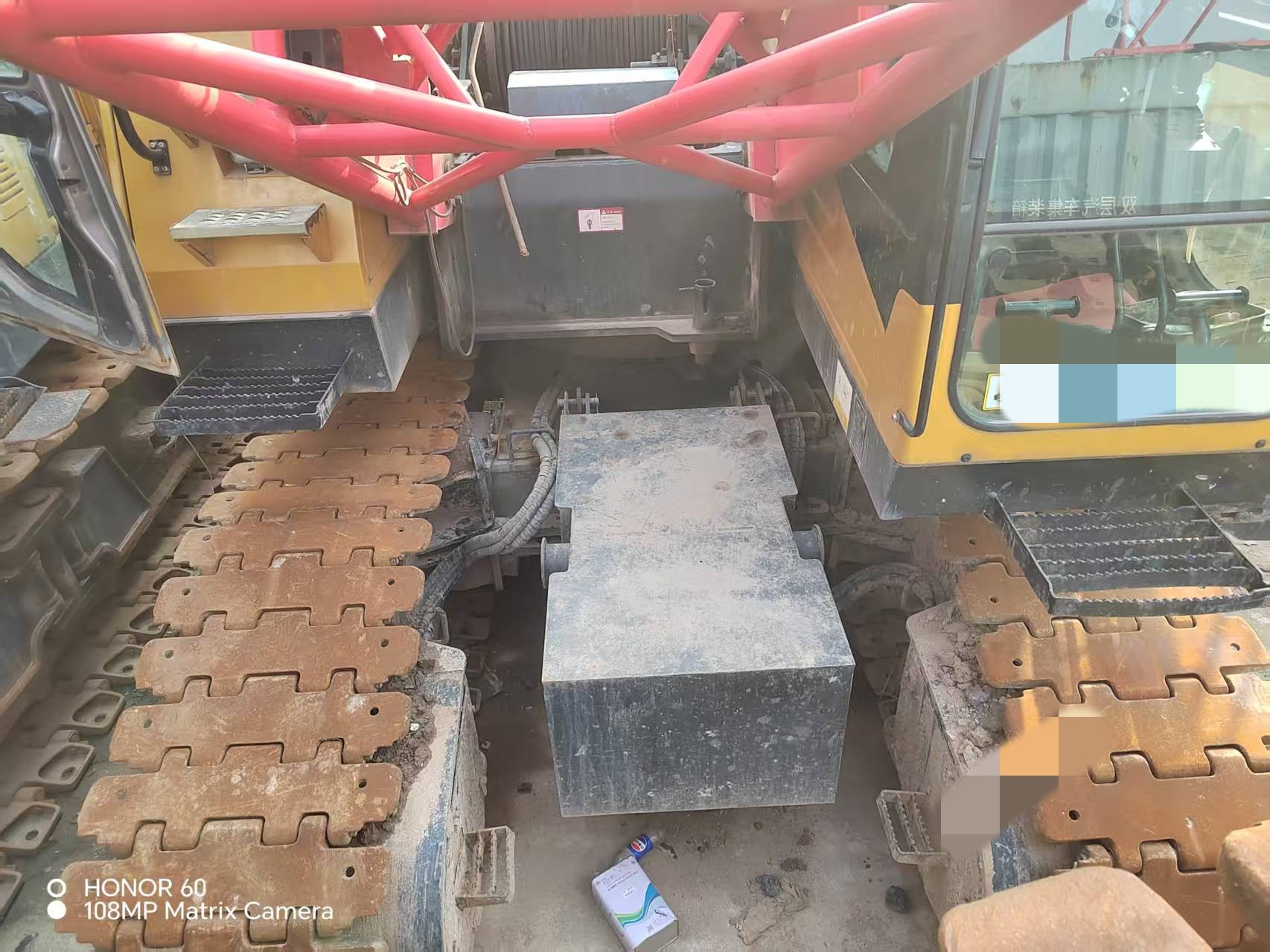 Extremely Efficient SCC750A-6 75 Ton Mobile Hydraulic Crawler Crane Heavy Lifting Equipment