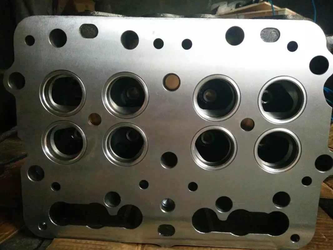 Cummins NT855 cylinder head 3041993