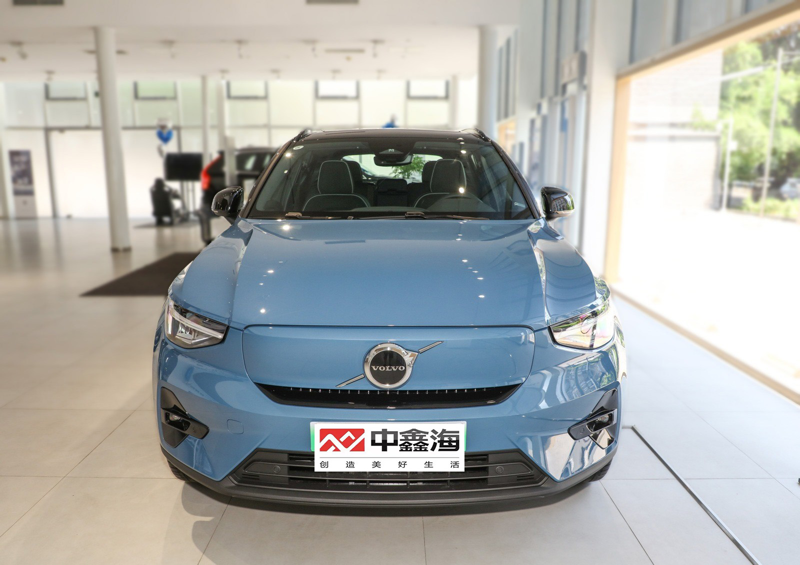 Top-ranking Products China Manufacturer New Energy Electric Vehicles Car Volvo XC40 New Energy 2023 Long Range Edition