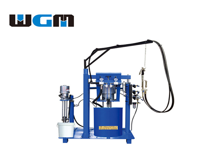 Glass Sealant Dispensing Equipment , Silicone Extruder Machine With Glue Gun