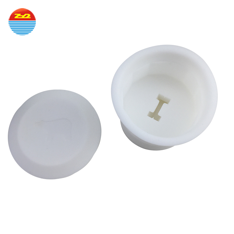 top seller high quality Wholesale Silicone Polar Bear and Penguin Personalized Shape Chocolate Ice Cube Tray with lid cube