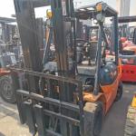 Japan Used Compact Electric Forklift TOYOTA 2.5 Ton Forklift Engine Power