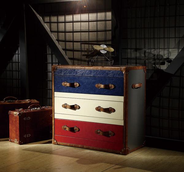 Brushed Steel Antique Steamer Trunk , Leather Steamer Trunk Side Cabinet 3
