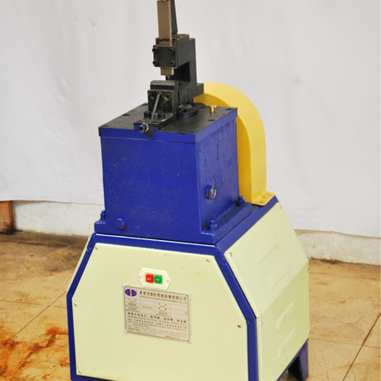 Automatic Iron Wire Mesh Trimming Machine with Trimming Cut and 380V Voltage