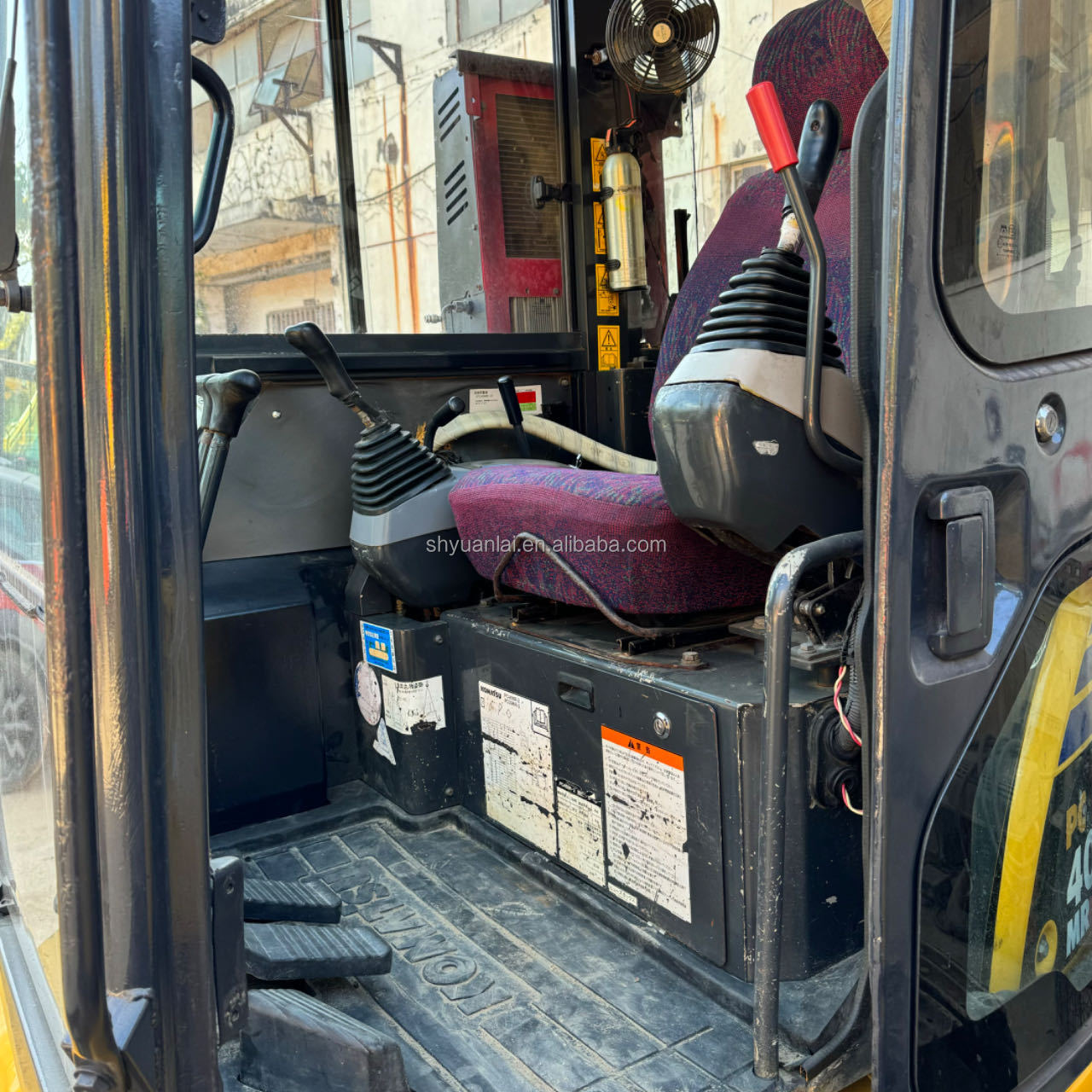 Komatsu PC40MR Excavator with 0-2000 Working Hours and Original Hydraulic Cylinder