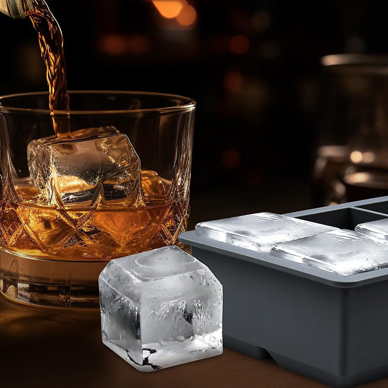 Ice Cube Tray, Large Ice Cube Moulds For Easy Release, Silicone Ice Cube Tray With Lid For Freeze, Stackable Square Ice Tray For Cocktails Whiskey