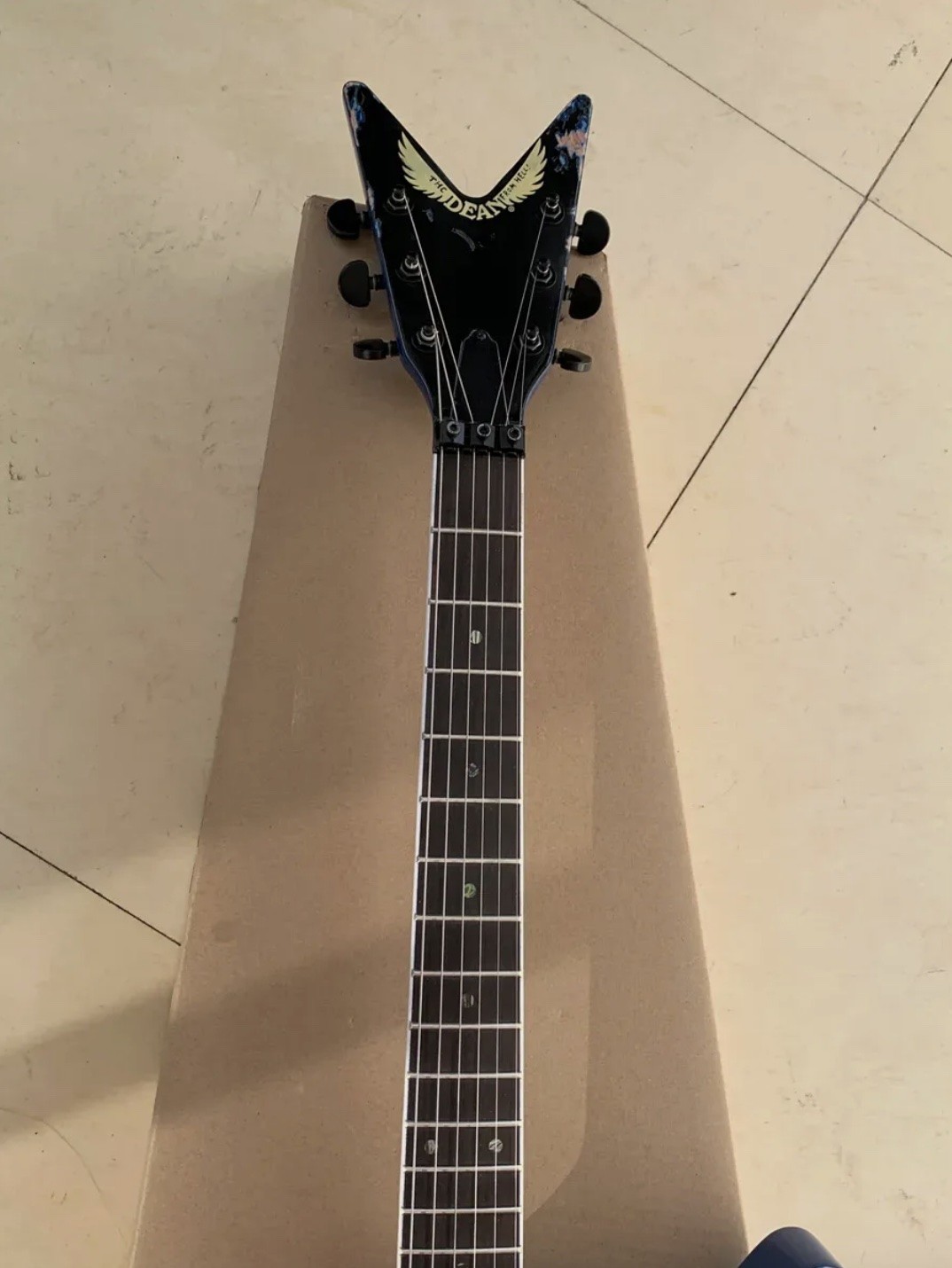 Factory Customized dean dimebag Electric Guitar Vintage Relic Aged Quality Electric Guitar, The Dean From Hell