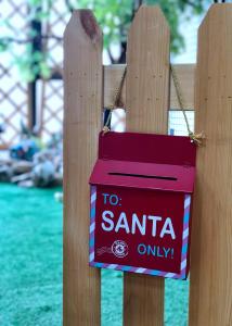 Quality Customized Metal Christmas Decoration Post Box Hanging Handicrafts wholesale