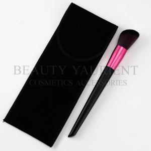 Quality Matte Finished Angled Blush Brush Wooden Handle Makeup Brush 18.2cm wholesale