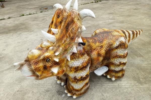 Animatonic Pachyrhinosaurus Dinosaur Battery Car Coin Operated For Shopping Mall