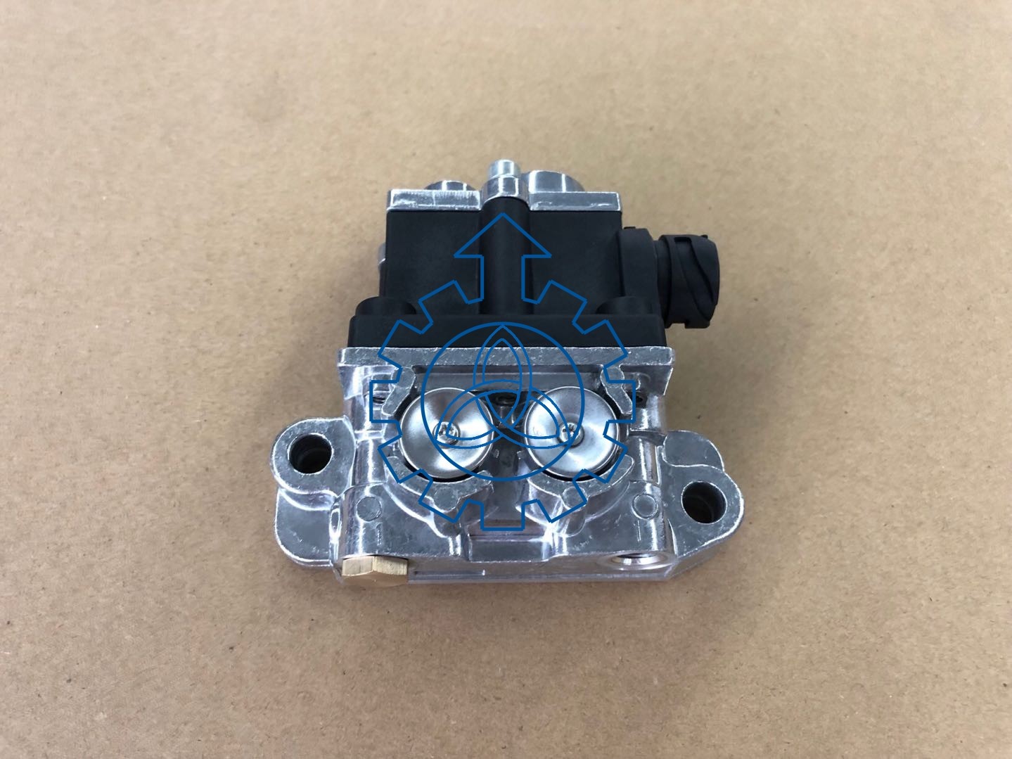 Aluminium Alloy MAN Truck Spare Parts Car Solenoid Valve 81326886009