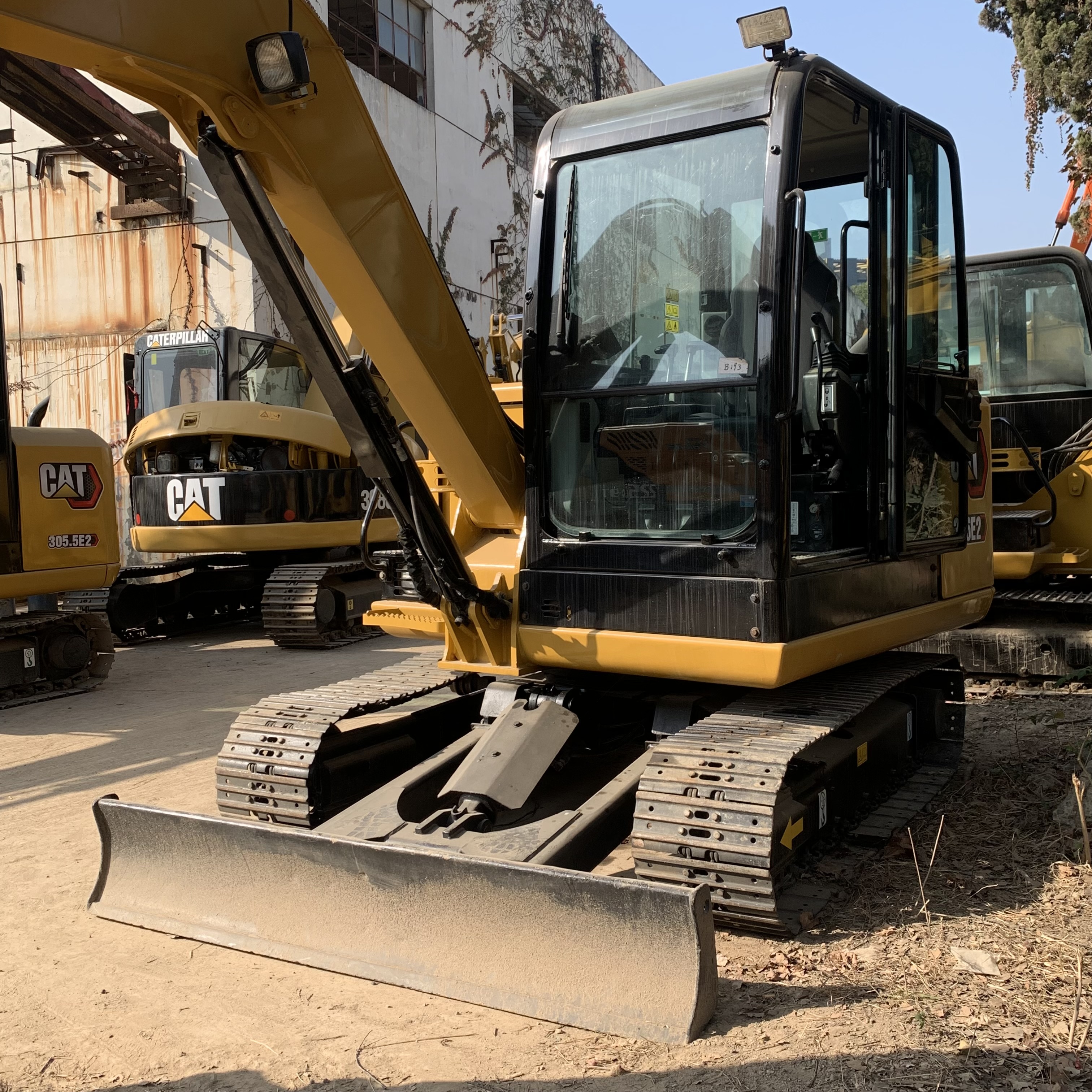 Original Japan CAT 306 306E2 Hydraulic Crawler Excavator with 0.25m3 Bucket Capacity