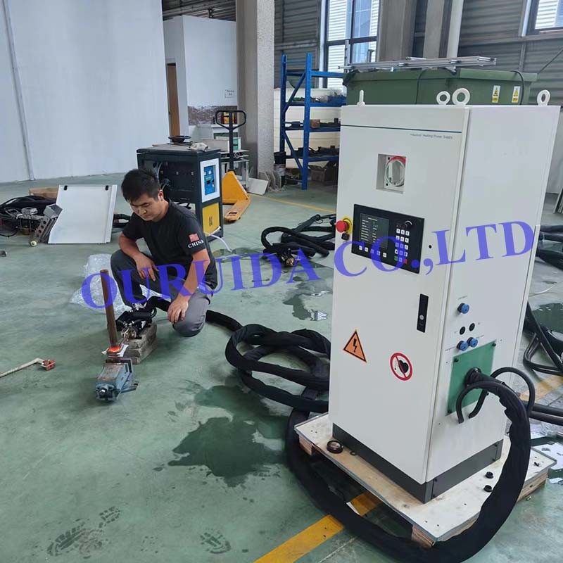 80KW Portable Induction Heating Machine With Temperature Control high Accuracy ±1C
