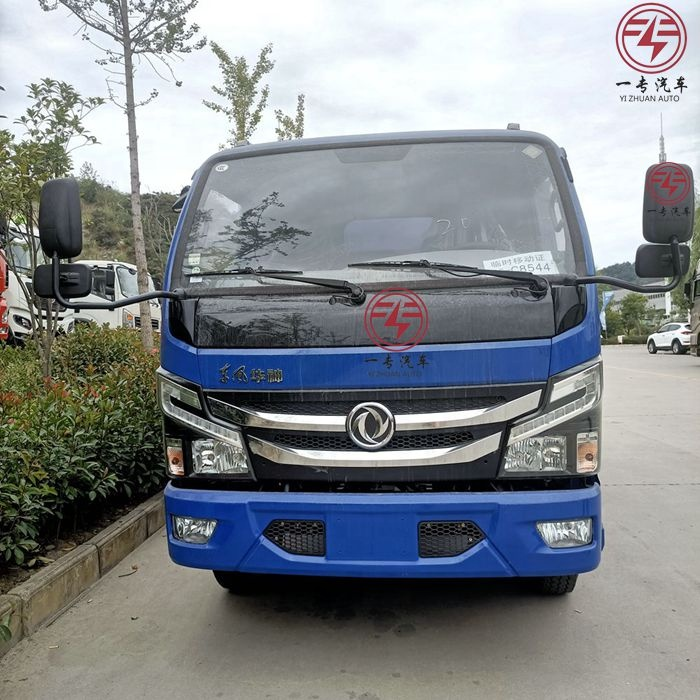 Tire Design Radial Mini Truck 4X2 1-2 Tons Capacity Diesel Manual Transmission Left