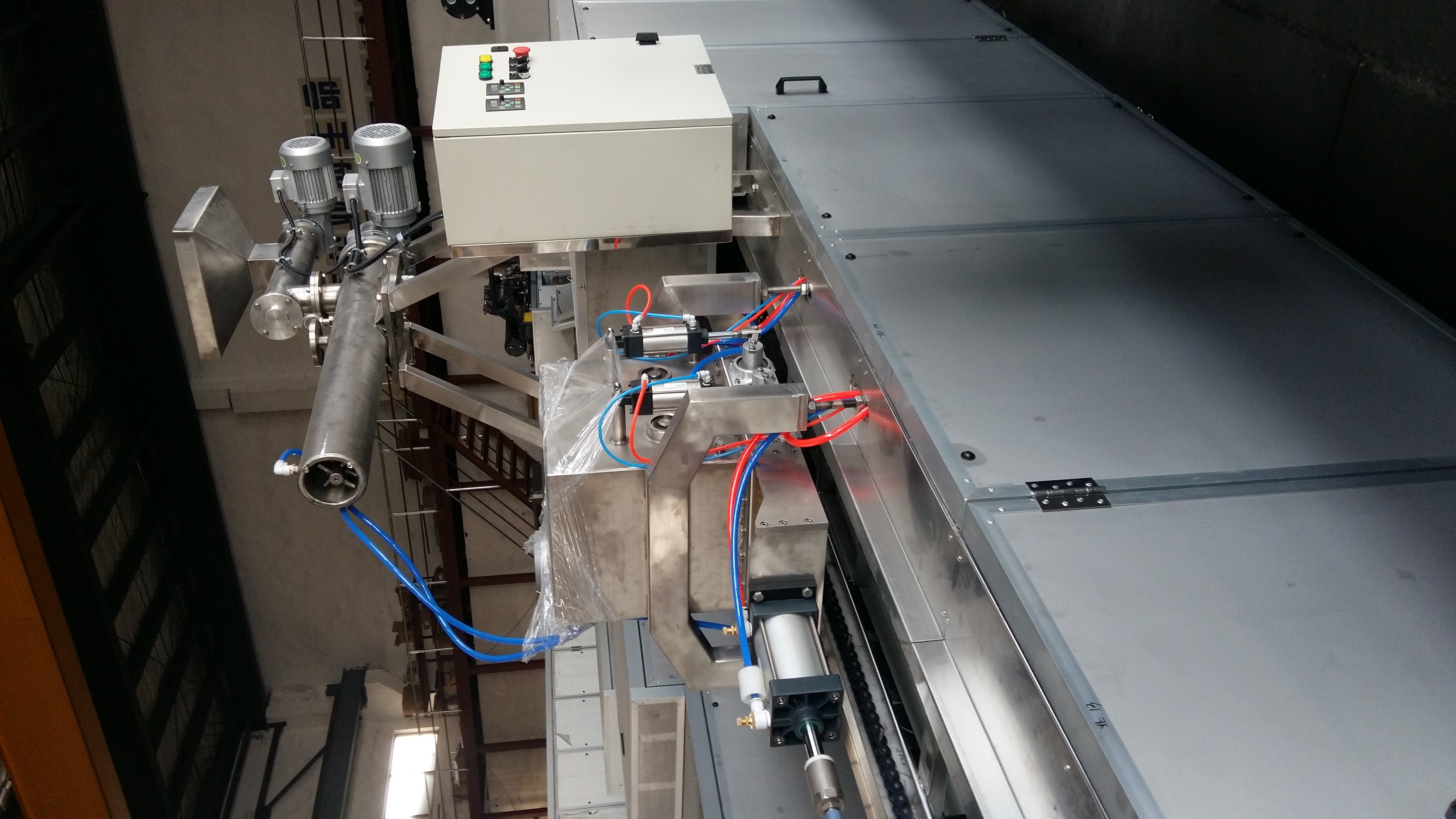 Chocolate Warm Holding Tank For Chocolate Bar Production Line Chocolate Bar Making Machines Chocolate Depositing Machine