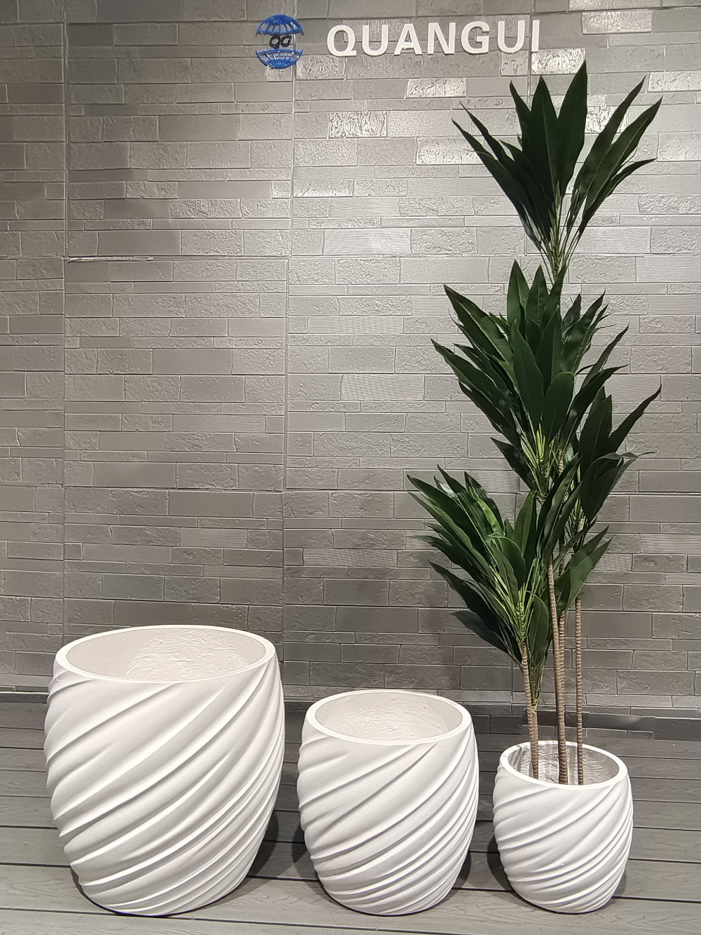 Sustainable Fiber Clay Planter for a Greener and Healthier Environment