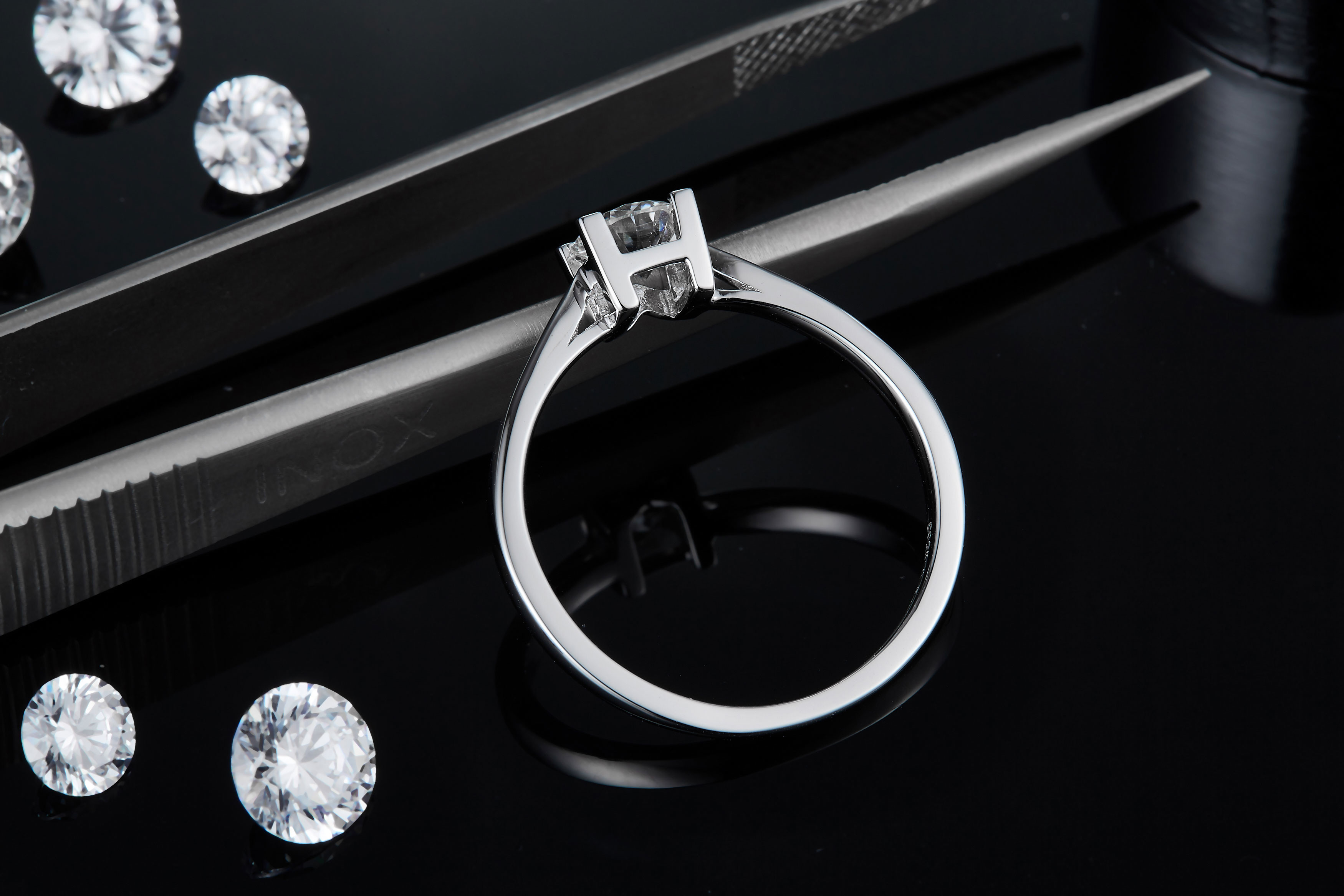 White Moissanite Unique Sytle And Sapphire Platineve Diamonds Jewelry Women Ring