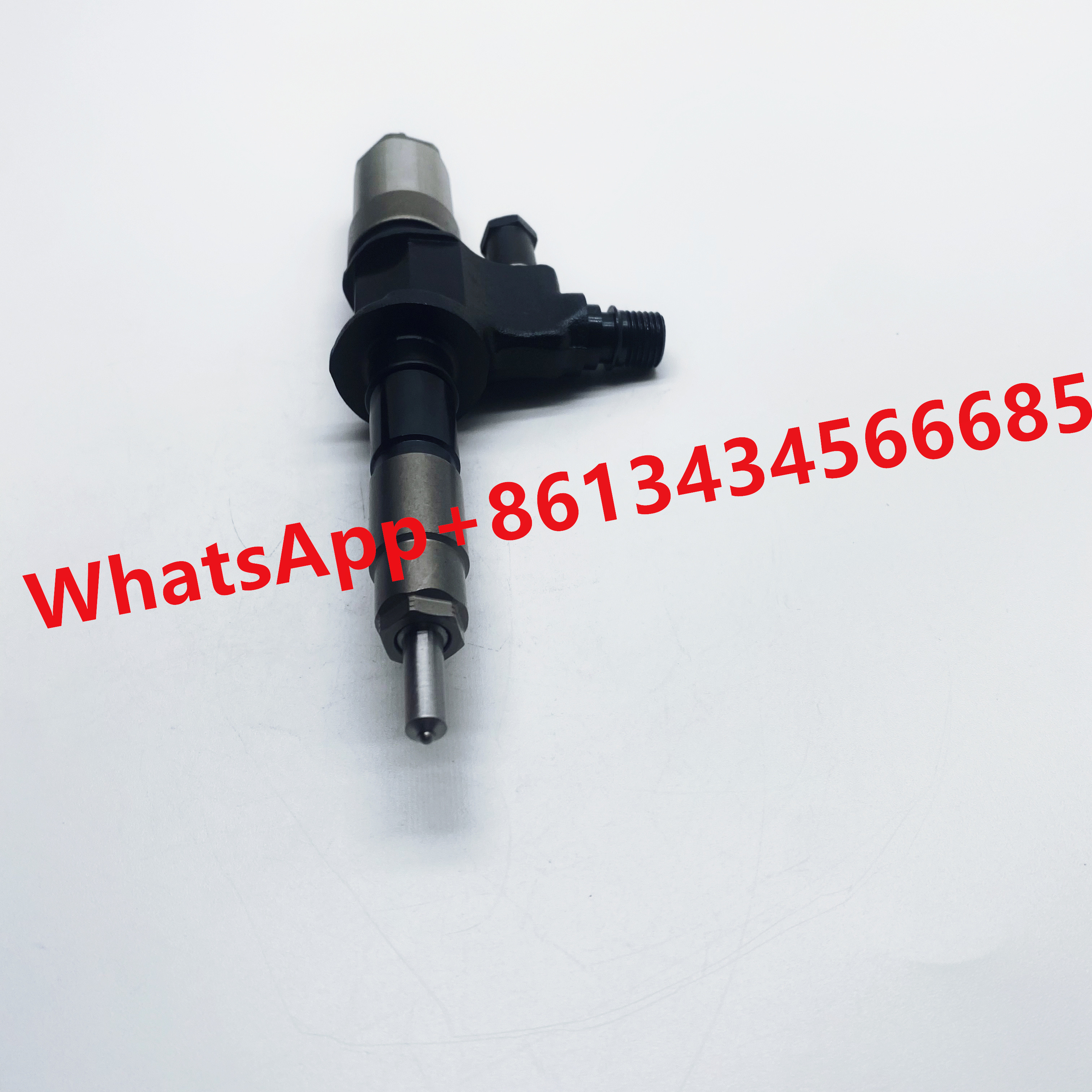 Fuel Injector 095000-6630 095000-6631 095000-6632 16650-Z600E 16650Z600E MD90 Engine Diesel Injector For NISSAN truck