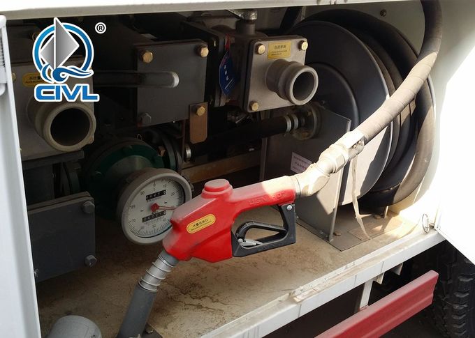 60CBM Oil Tanker Semitrailer Three-axle Fuel Tanker Semi-trailer aluminum semi trailer