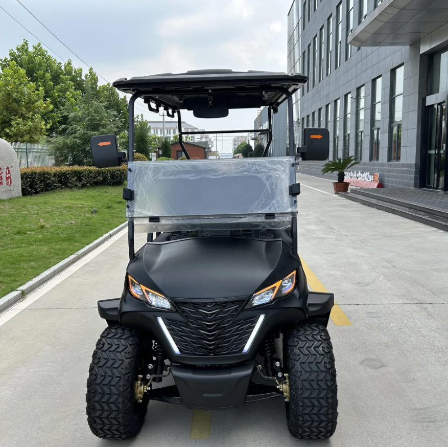 Multimedia LCD Display 4 Seater Golf Cart for Enhanced Driving Experience