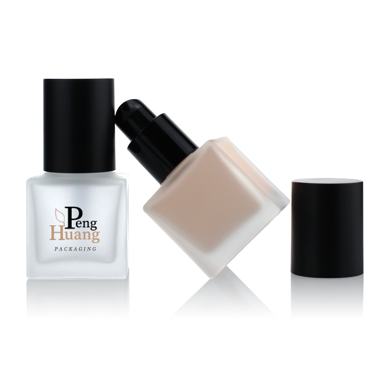 Empty 15ml 30ml Airless Foundation Bottle Clear Frosted With Pump