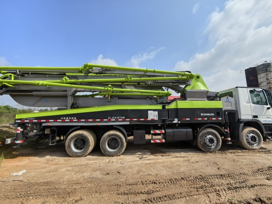 2020 Zoomlion 49m Used Concrete Pump Truck Heavy Equipment Concrete Boom Pump