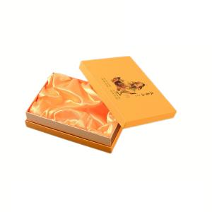 Quality Hard Paper Gift Box Packaging with Gold Satin Lined wholesale